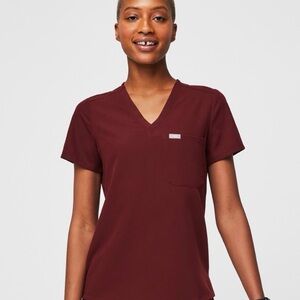 FIGS Catarina One Pocket Scrub Top